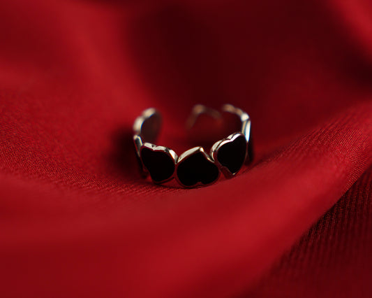 Noir Heart Ring