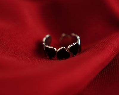 Noir Heart Ring