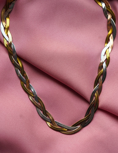 Luxe Flow Necklace