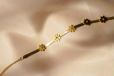 Daisy Dreams Bracelet
